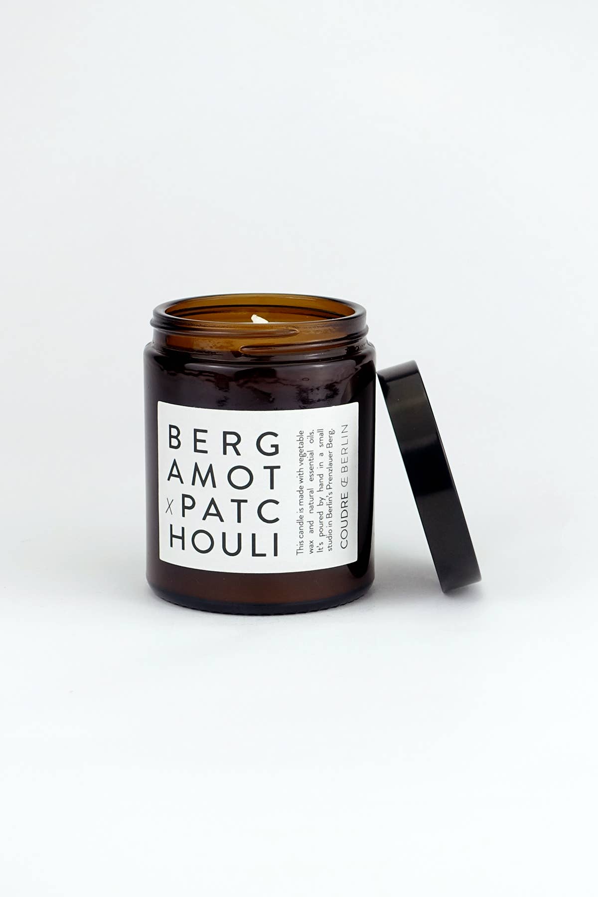 Coudre Berlin - Handgemachte Sojawachs-Kerze „Bergamot x Patchouli“ – natürlich, vegan & aromatisch