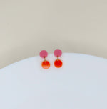 Dotty Acryl Ohrringe in rosa neonorange