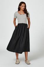 Short Sleeve Black Stripe Midi Dress In White
