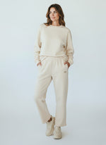 Authentic Jogginghose – goldene Stickerei