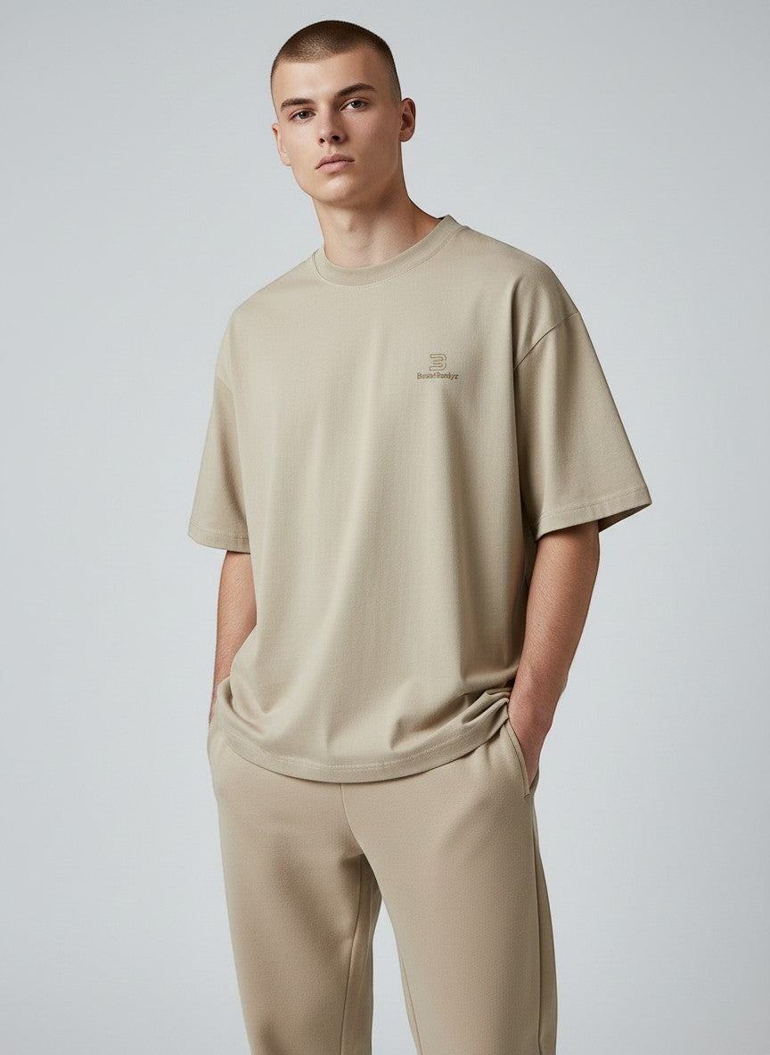Silence Oversize T-Shirt 200 g/m² – Bio-Baumwolle, goldene Stickerei