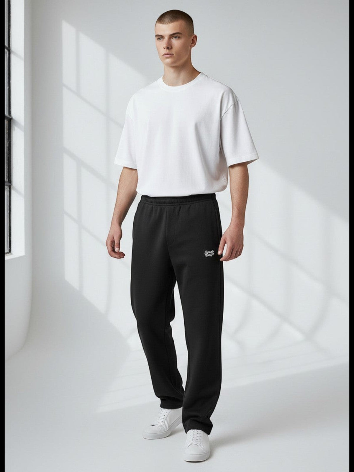 Signature Fluffy Jogginghose – weiße Stickerei