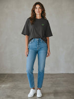 Monster Oversize T-Shirt 200 g/m² – Bio-Baumwolle, grüne Stickerei