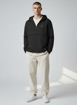 Core Windbreaker – grüne Stickerei