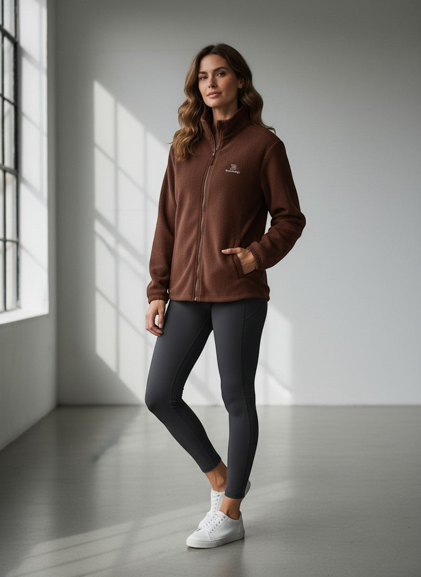 Identity Fleecejacke – weiße Stickerei