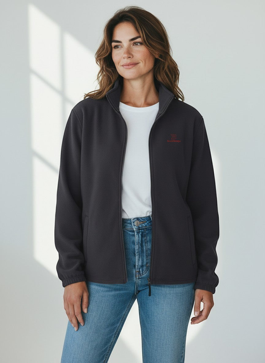 Essential Fleecejacke – rote Stickerei