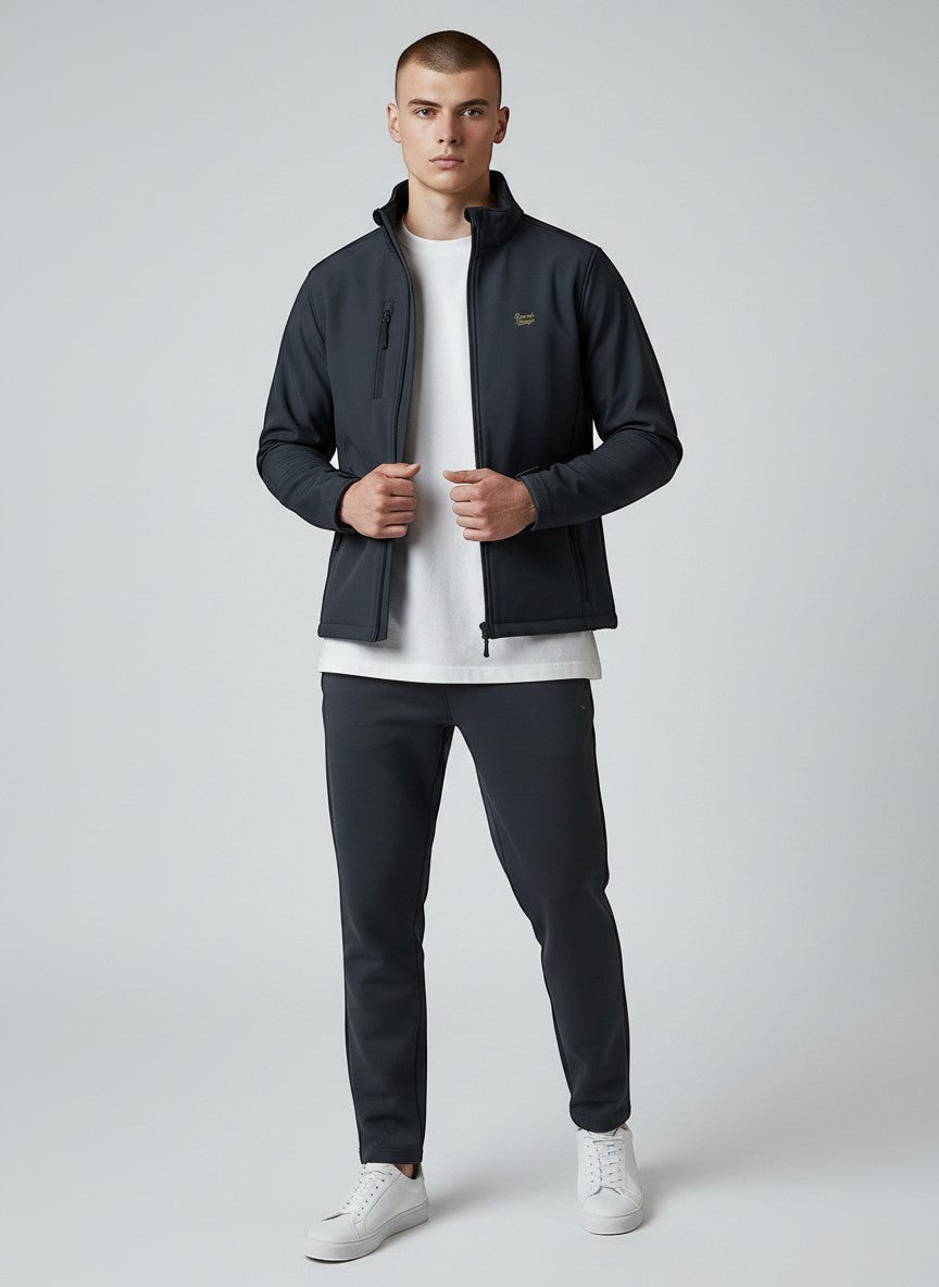 Authentic Softshell Jacke – goldene Stickerei