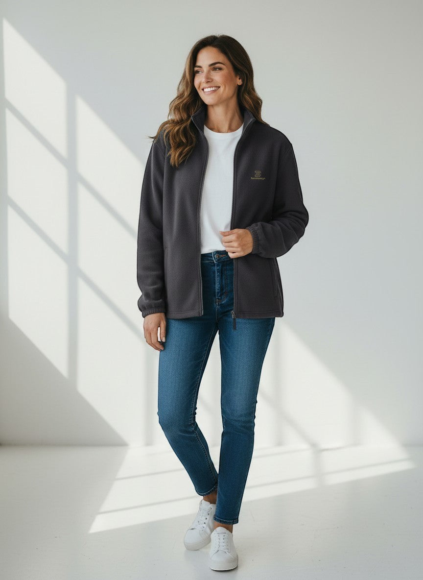 Silence Fleecejacke – goldene Stickerei