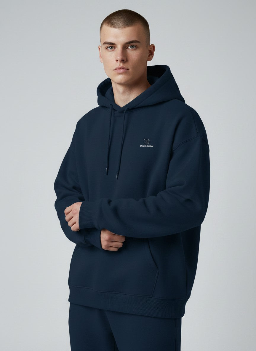 Identity Oversize Hoodie 350 g/m² – Bio-Baumwolle, weiße Stickerei