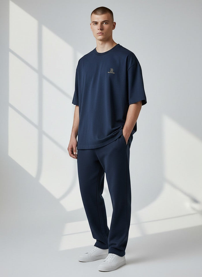 Silence Oversize T-Shirt 200 g/m² – Bio-Baumwolle, goldene Stickerei