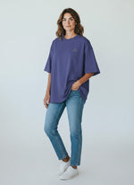 Silence Oversize T-Shirt 200 g/m² – Bio-Baumwolle, goldene Stickerei