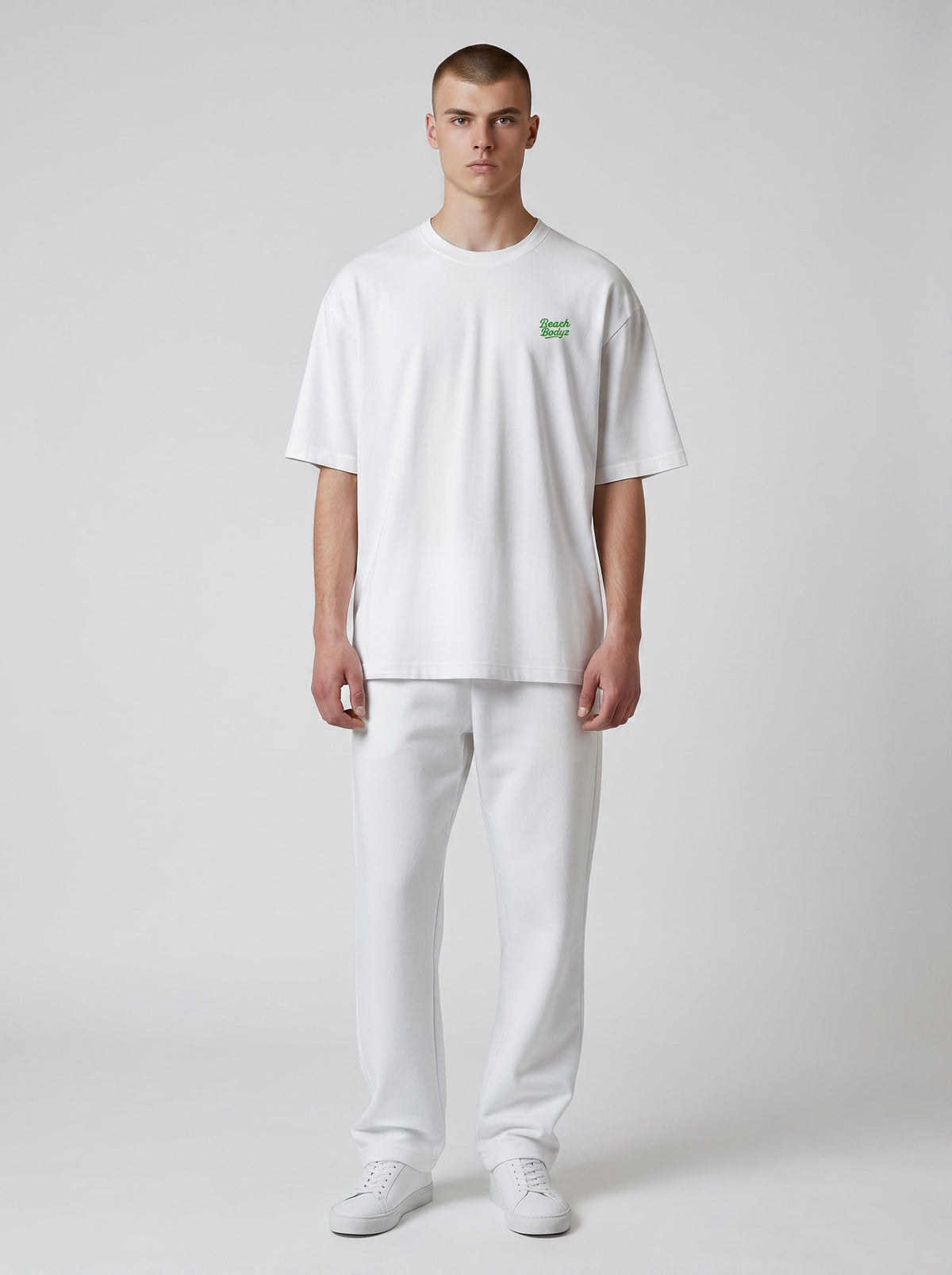 Monster Oversize T-Shirt 200 g/m² – Bio-Baumwolle, grüne Stickerei