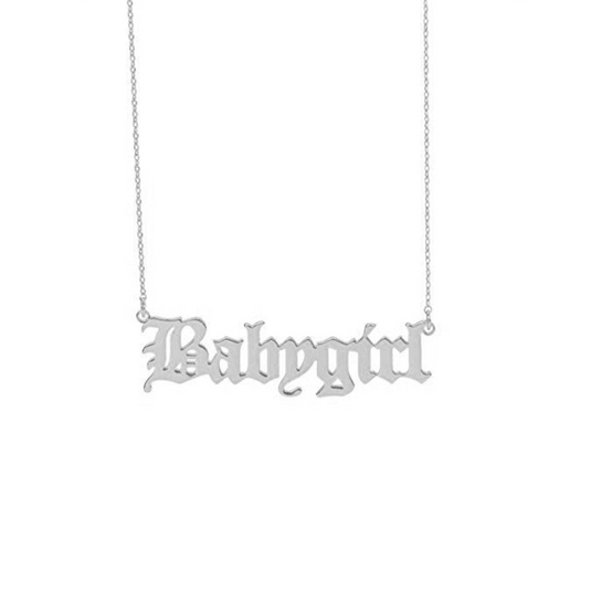 'BABYGIRL‘ NECKLACE SILVER