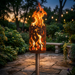Gartenfackel Flammen rundum