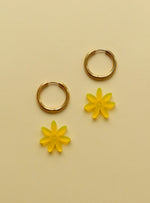 Gelbe Margarite Edelstahl Hoops