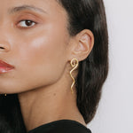 SPIRAL LONG EARRINGS MARE GOLD