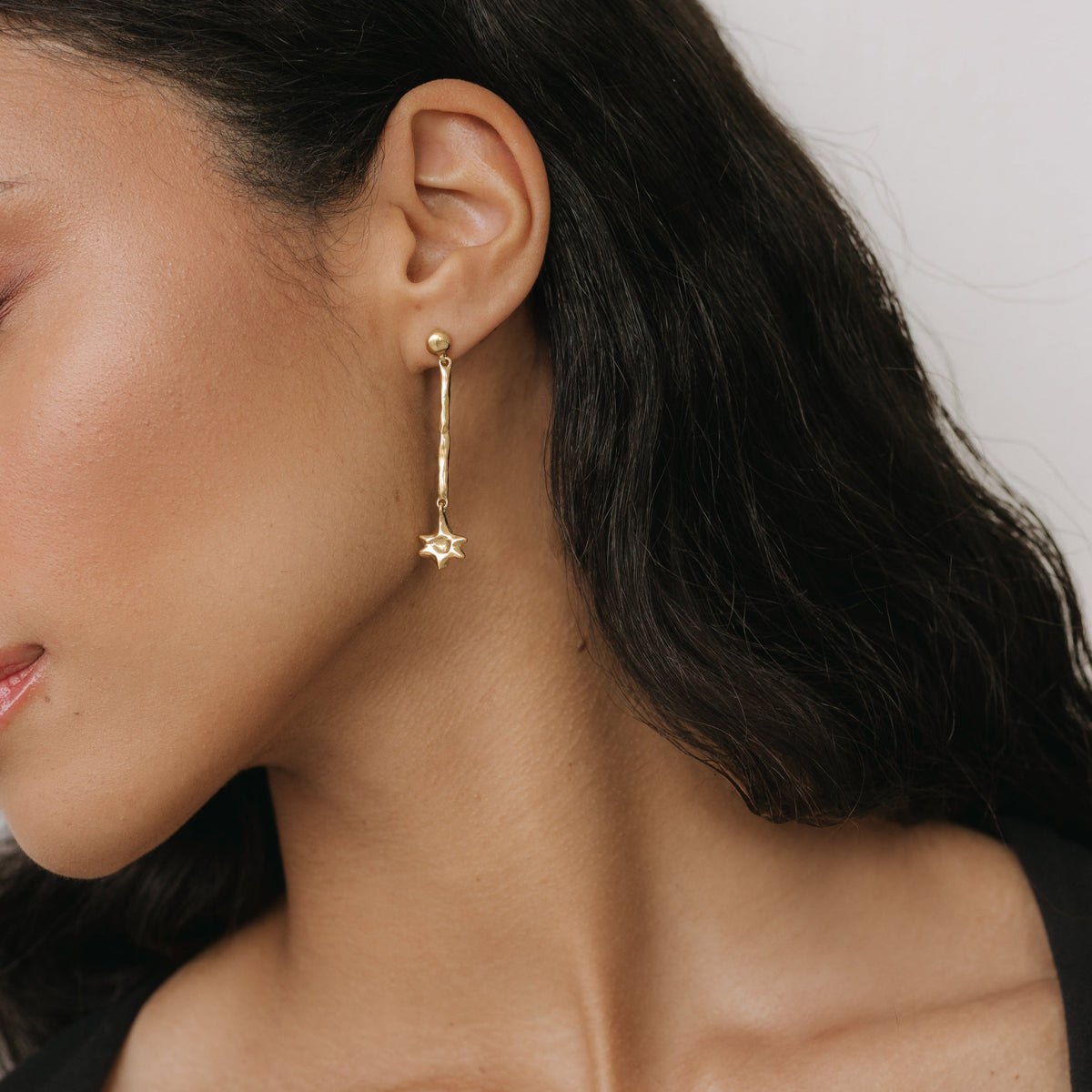 STAR DROP EARRINGS ESTELLE GOLD