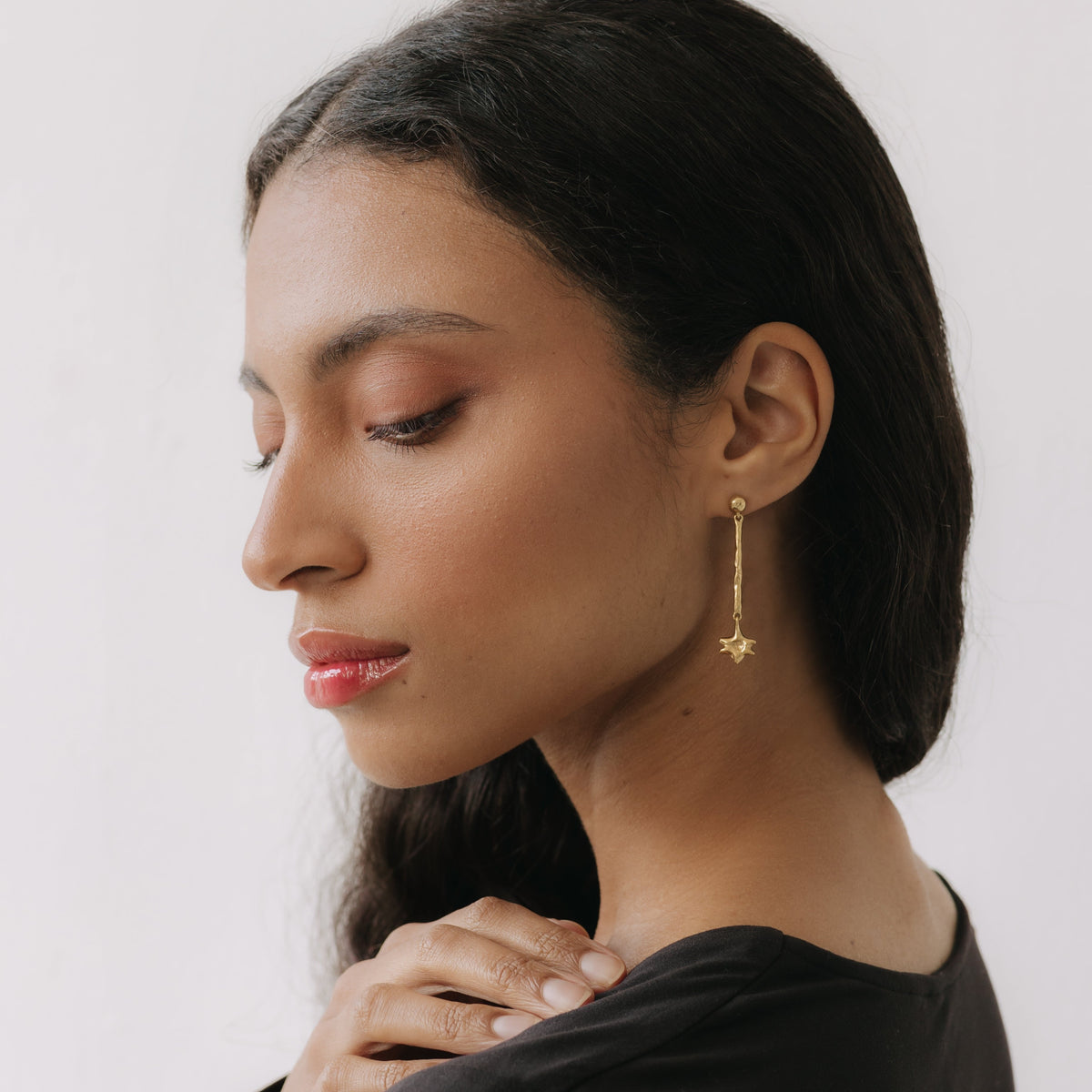 STAR DROP EARRINGS ESTELLE GOLD