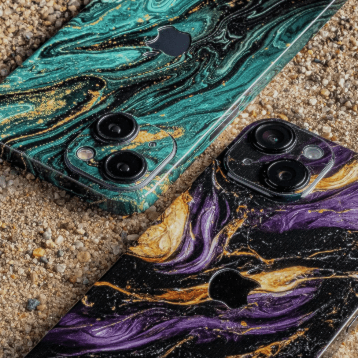 iPhone 16 Skin Luxury Purple