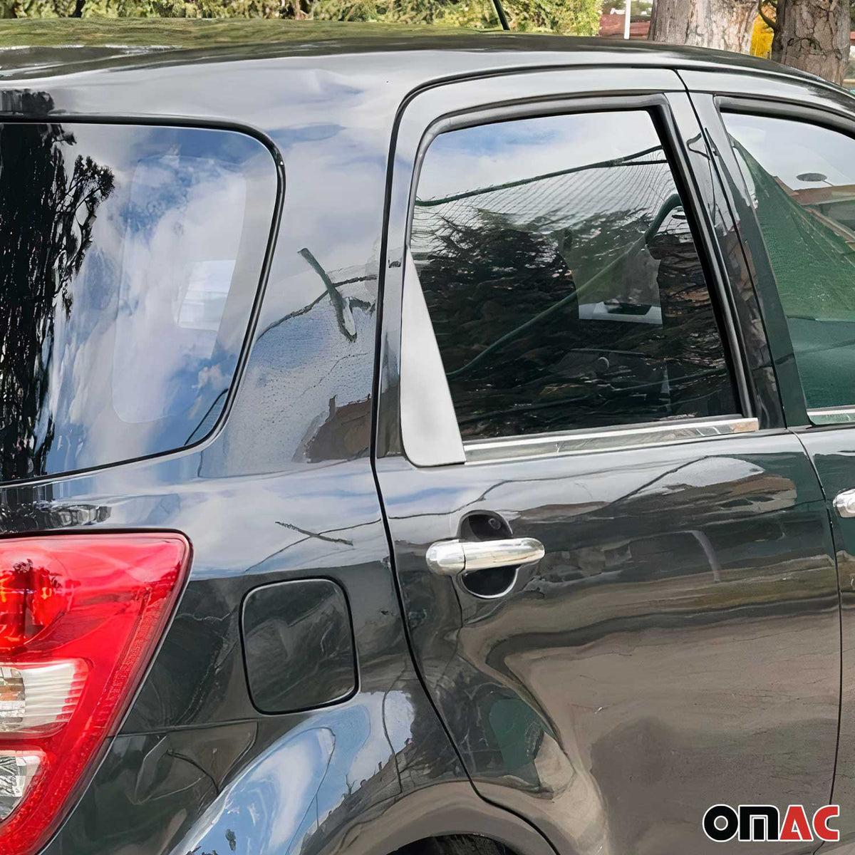 Fensterleisten für Daihatsu Terios II 2006-2017 Edelstahl Glänzend Silber 2tlg