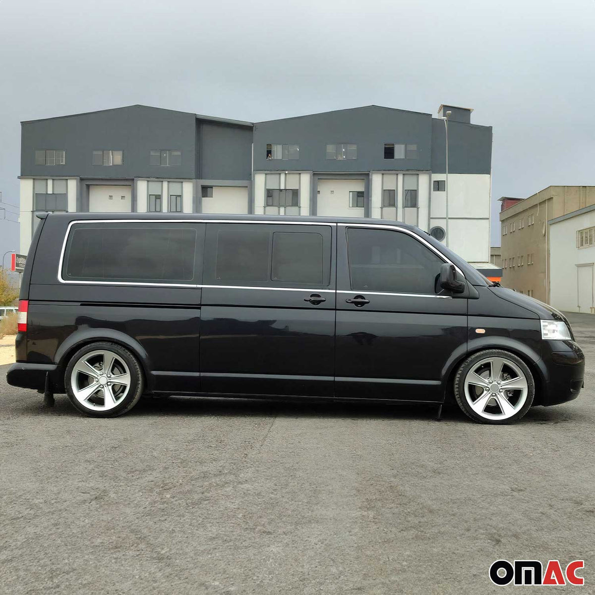 Fensterleisten Zierleisten für VW Multivan T5 2003-2015 Kurzer Doppelschiebetür