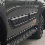 Türschutzleisten Seitenschutz für Toyota Hilux 2015-2026 ABS Schwarz 4tlg