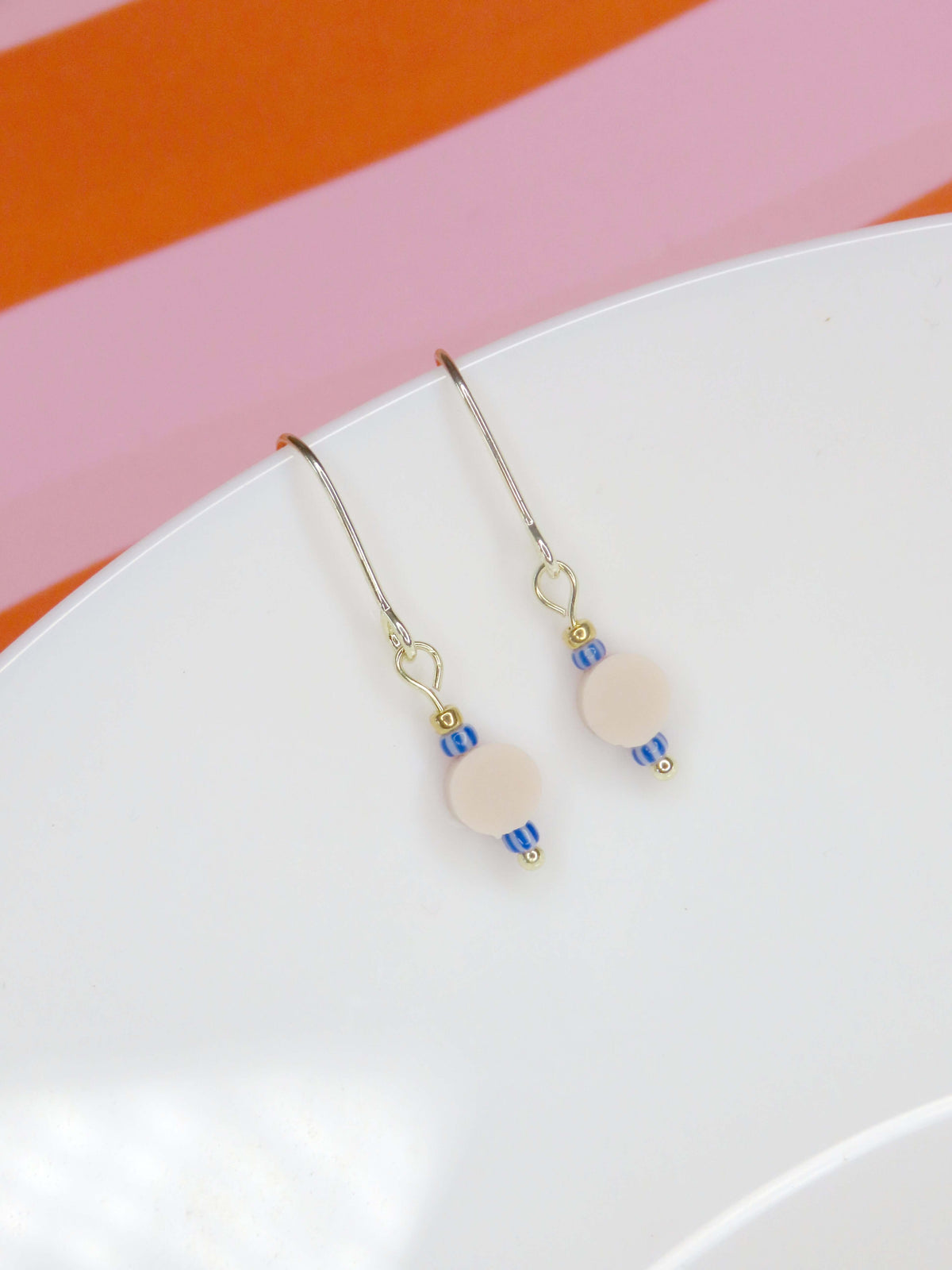 Color Treats Ohrringe Ostsee mit gold filled Elementen