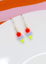 Color Treats Ohrringe neon mit gold filled Elementen