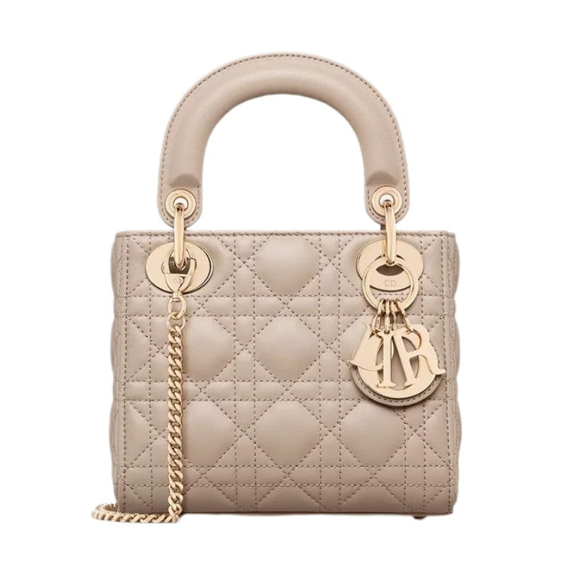 D Handbag