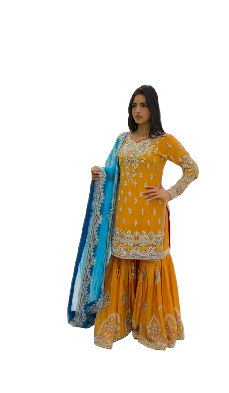 Pakistani Kurta Palazzo Embroidery And Sequence dupatta in Essen