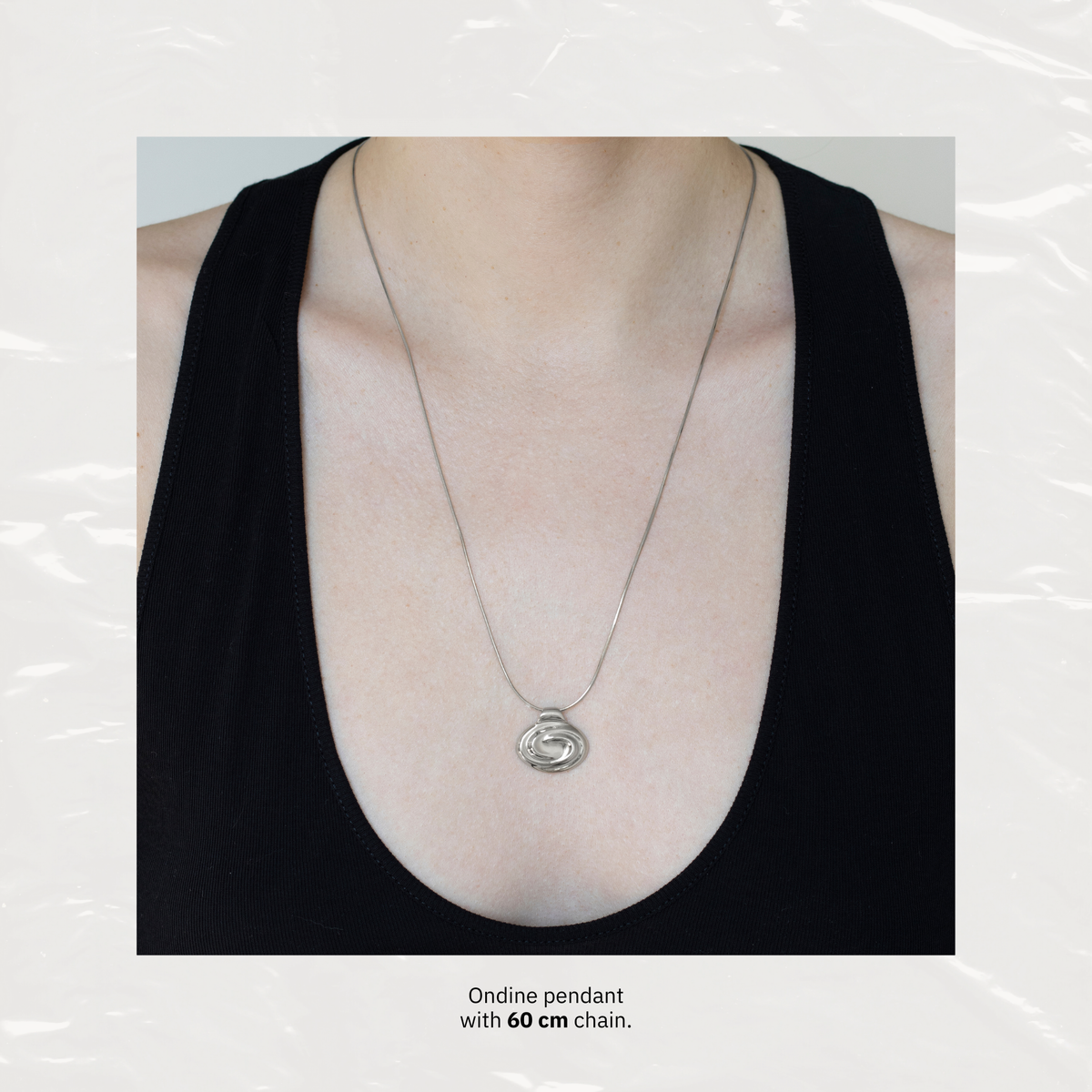 ONDINE ROUND PENDANT NECKLACE SILVER