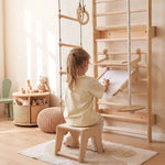 Staffelei mit Kinderstuhl – Perfekt für Indoor Klettergerüst Namma Markt
