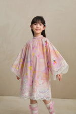 Swan Dream Print Lace Shirt