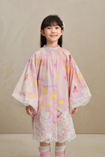 Swan Dream Print Lace Shirt